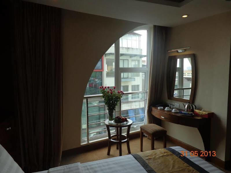 Lenid Hanoi Hotel Екстер'єр фото